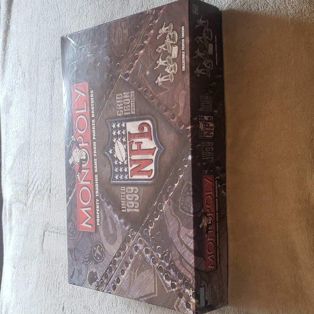 1999 Vintage NFL Superbowl Monopoly Game